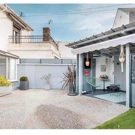 Bellissima - House - Free Street Park *